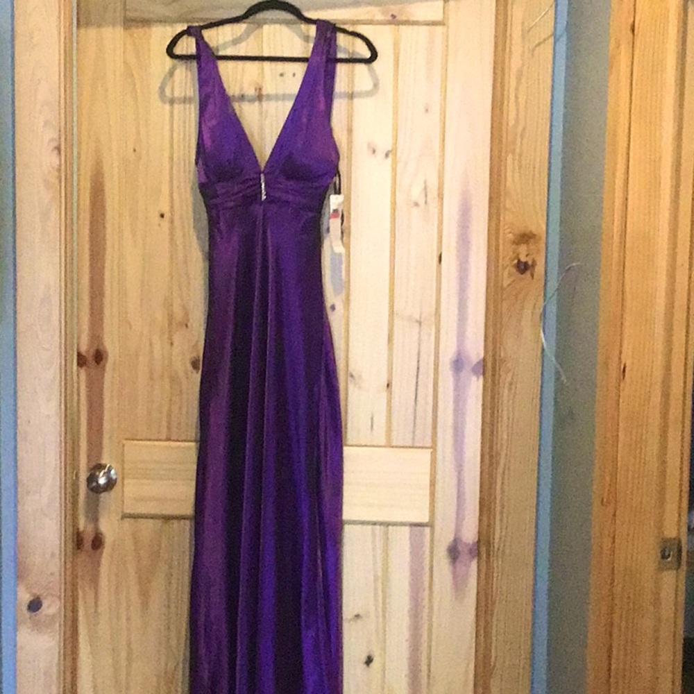Formal dress, rhinestone detail low v halter front very lowcut back